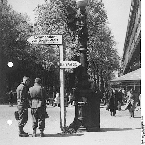 Besuch von Paris, mit Erinnerungen an die damalige deutsche Besatzungszeit